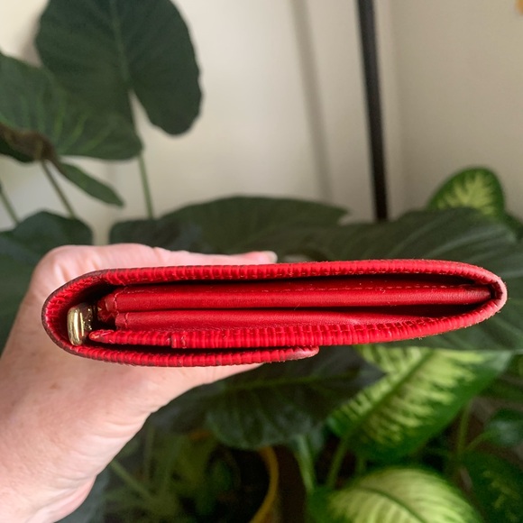 Louis Vuitton red Epi leather wallet - Picture 12 of 16